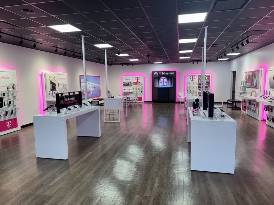 Interior photo of T-Mobile Store at Broadway Blvd & Valentine Rd, Kansas City, MO
