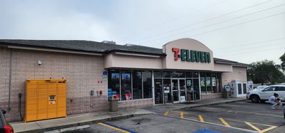Image gallery for 7-Eleven