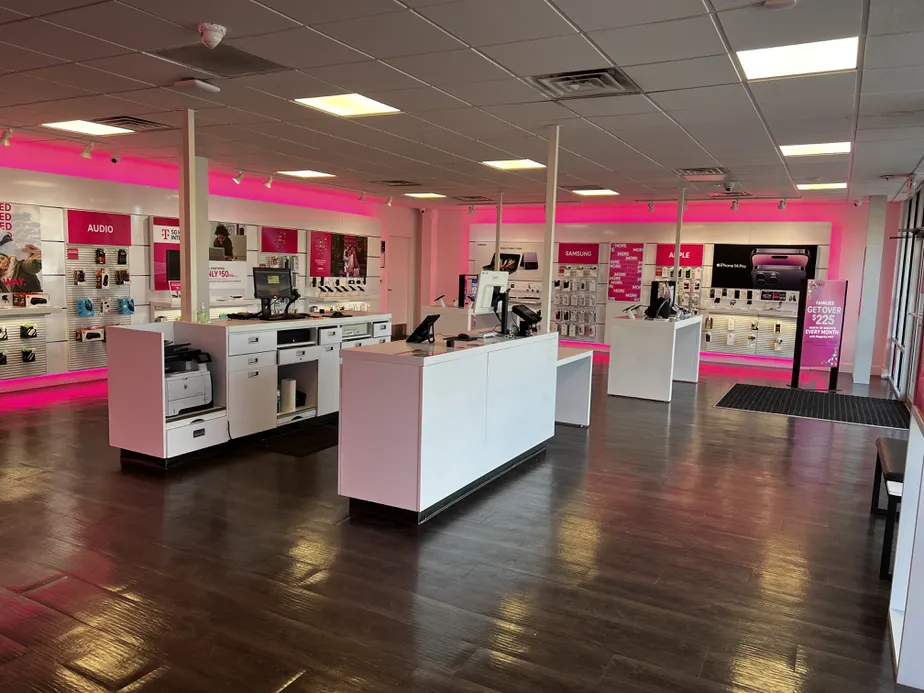 Interior photo of T-Mobile Store at S Sr 19 & St Johns Ave, Palatka, FL