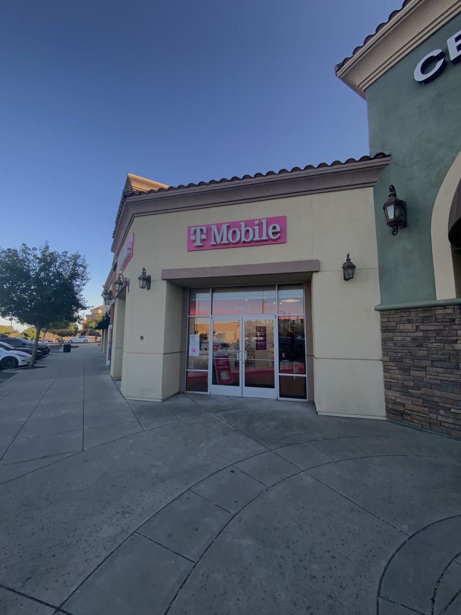 Exterior photo of T-Mobile Store at Mary Ave & W Tefft St, Nipomo, CA