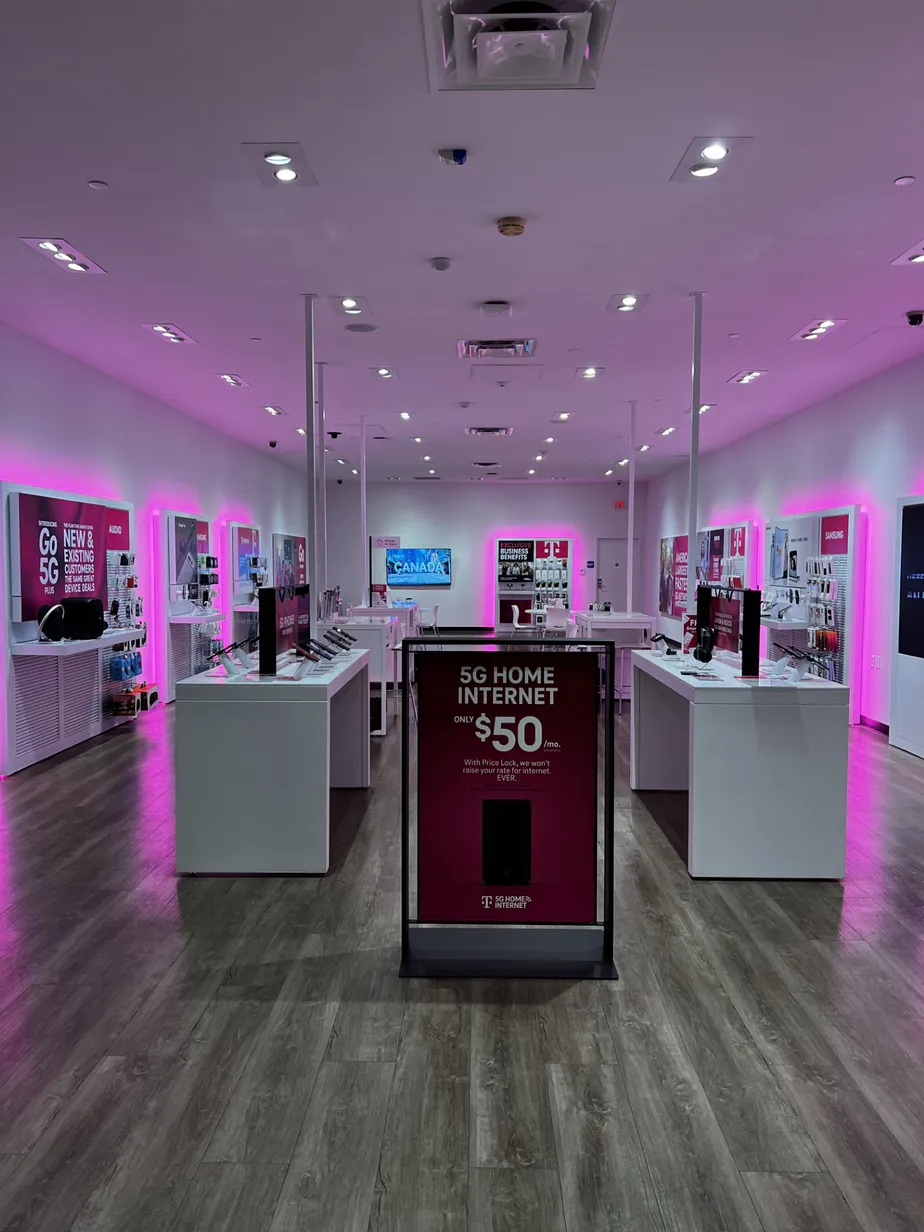TMobile North County Mall Escondido, CA
