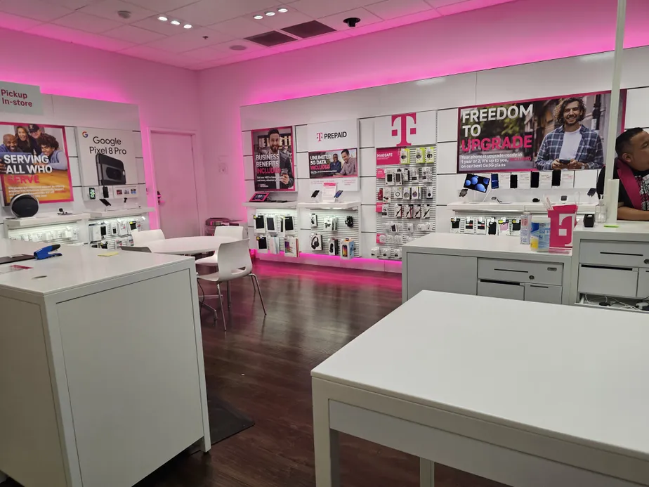  Interior photo of T-Mobile Store at Springfield Mall, Springfield, VA 