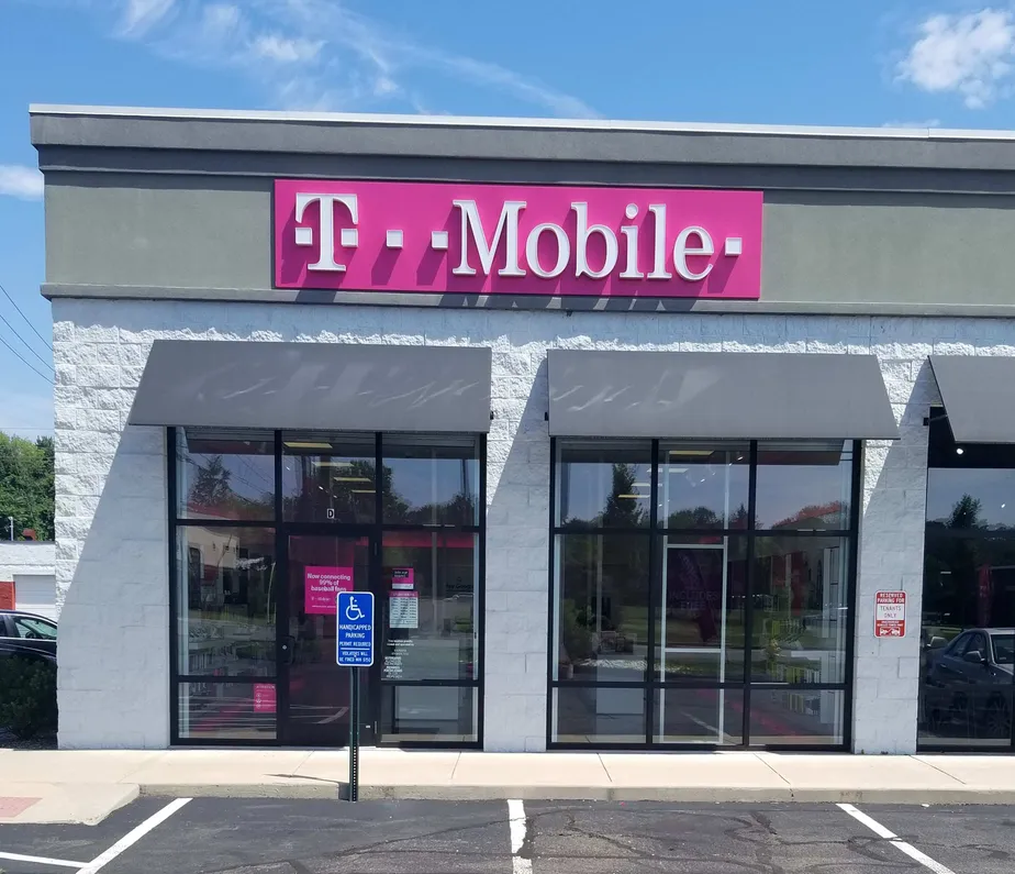 Exterior photo of T-Mobile store at W Main St & Alps Rd, Branford, CT