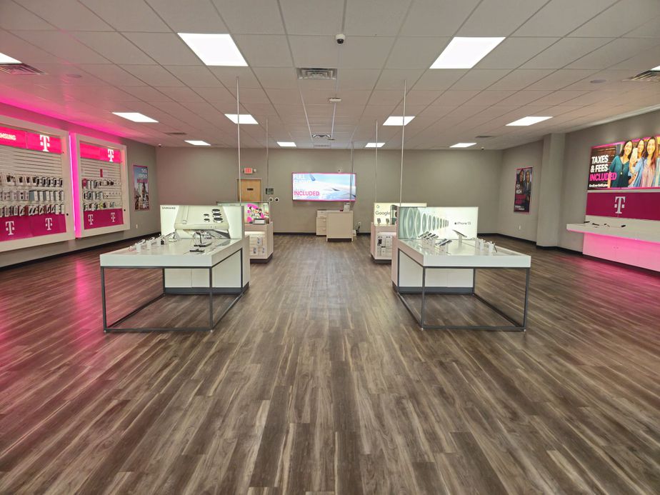 Interior photo of T-Mobile Store at Charlie Haun Dr & Washington Pike, Knoxville, TN