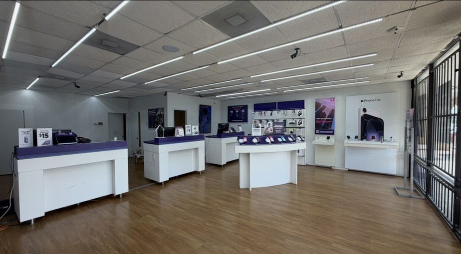 Metro by T-Mobile 8405 Almeda Genoa Rd - 8405 Almeda Genoa Rd 