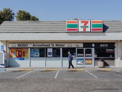 Image gallery for 7-Eleven