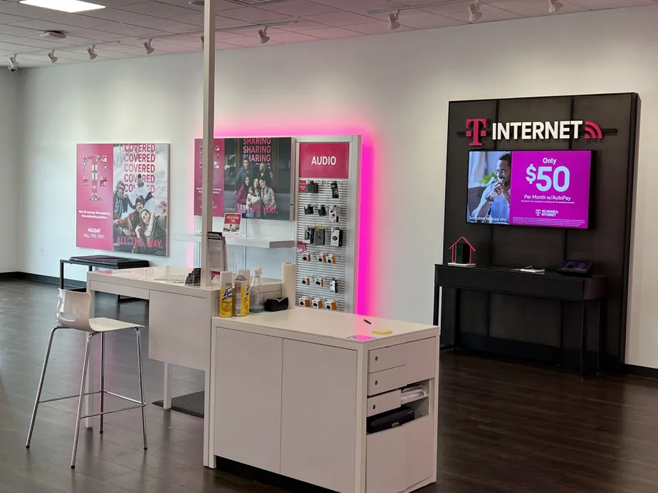 Interior photo of T-Mobile Store at TX 64 & Hwy 323, Tyler, TX