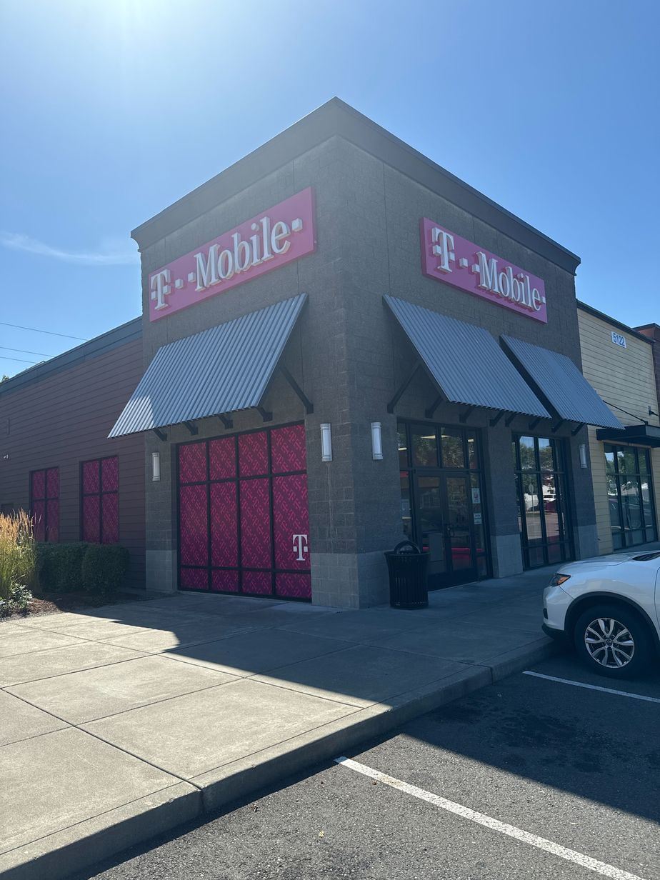 Exterior photo of T-Mobile Store at Yelm Hwy SE & College St SE, Lacey, WA