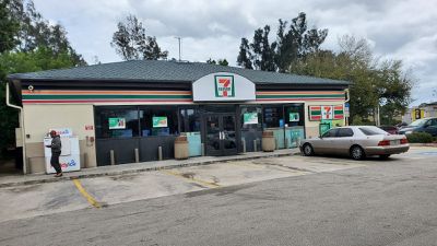 Image gallery for 7-Eleven