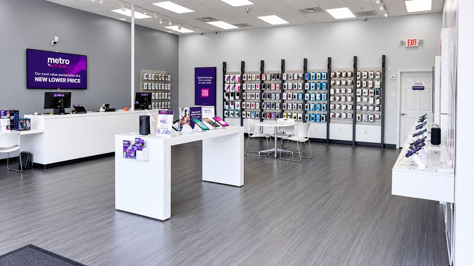 Metro by T-Mobile 2211B Southmore Ave - 2211B Southmore Ave 