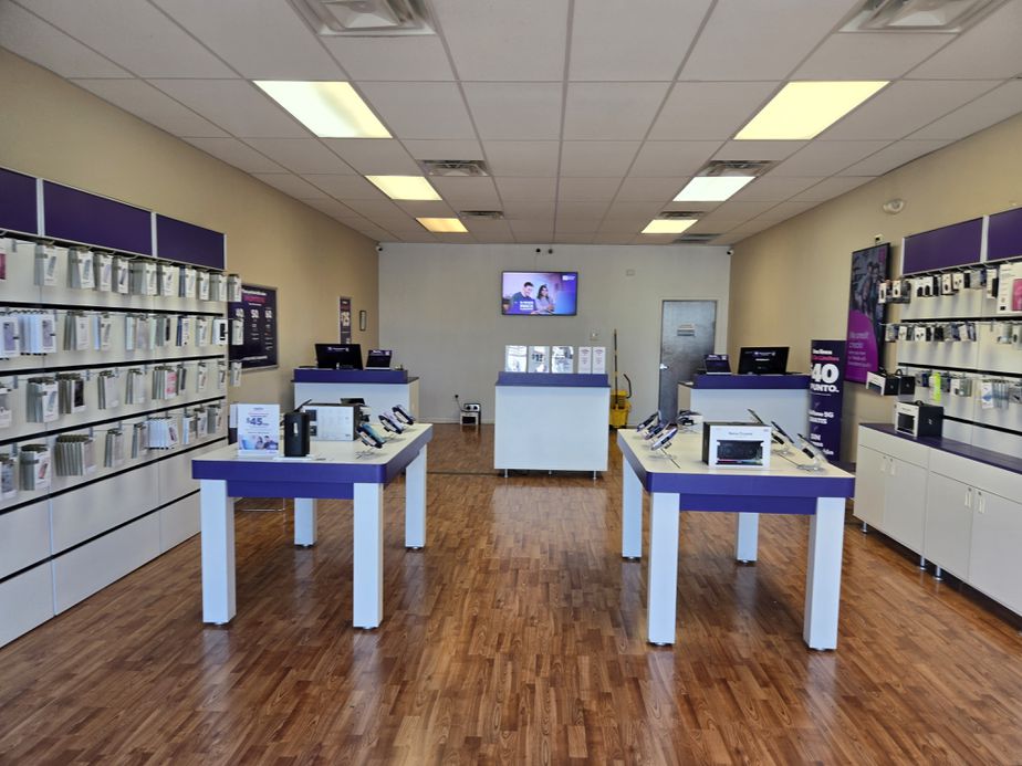 Metro by T-Mobile 12302 Montana Ave - 12302 Montana Ave 