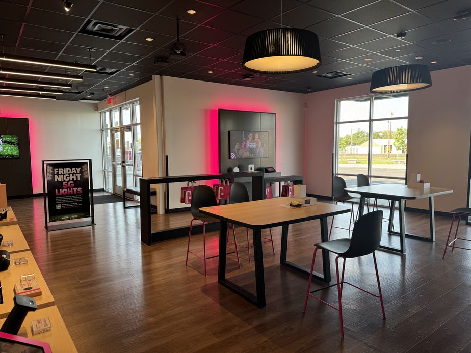 Interior photo of T-Mobile Store at Downtown Crossing, Detroit Lakes, MN