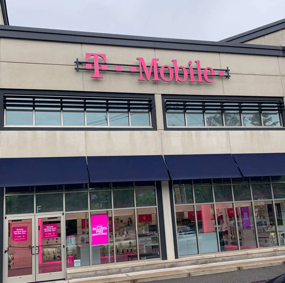  Exterior photo of T-Mobile store at Trapelo Road & Lexington Street, Waltham, MA 