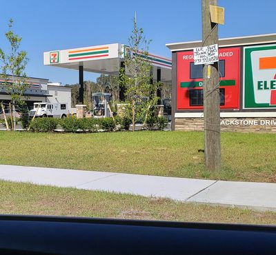 Image gallery for 7-Eleven