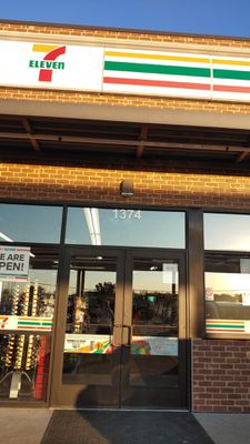 Image gallery for 7-Eleven
