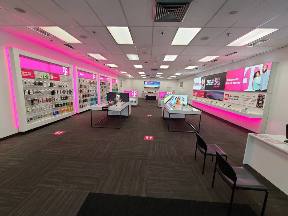  Interior photo of T-Mobile Store at Delsea Dr & Glen Ter, Glassboro, NJ 