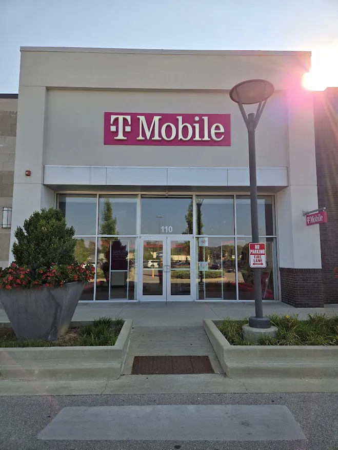  Exterior photo of T-Mobile Store at College Mall, Bloomington, IN 