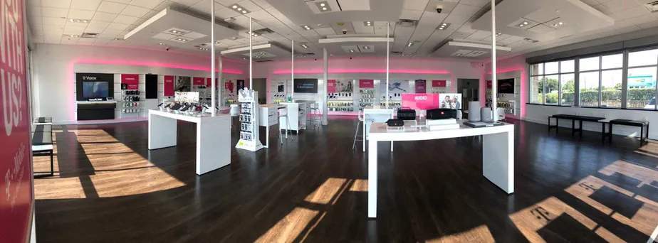 Interior photo of T-Mobile Store at I 35 & Pleasant Run, Desoto, TX