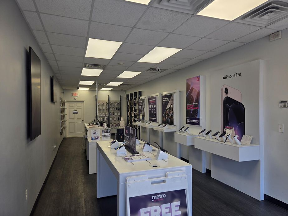 Metro by T-Mobile 1064 Springfield Ave - 1064 Springfield Ave 