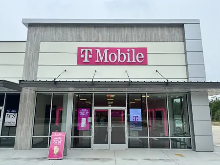  Exterior photo of T-Mobile Store at LHS & Jordan, Lumberton, TX 