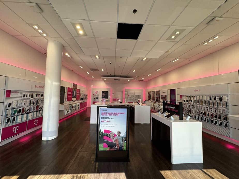 Interior photo of T-Mobile Store at Rosecrans Plaza, San Diego, CA