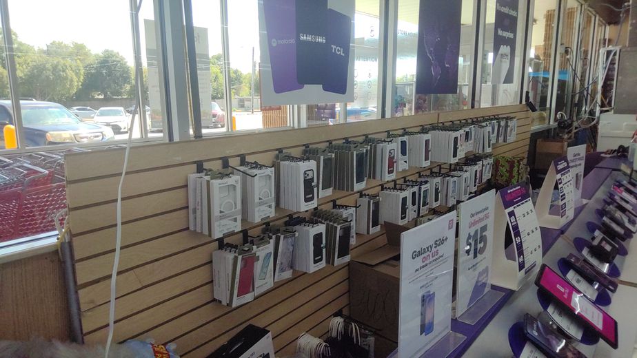 Metro by T-Mobile 10810 S. Post Oak Rd Inside Foodarama - 10810 S. Post Oak Rd Inside Foodarama 