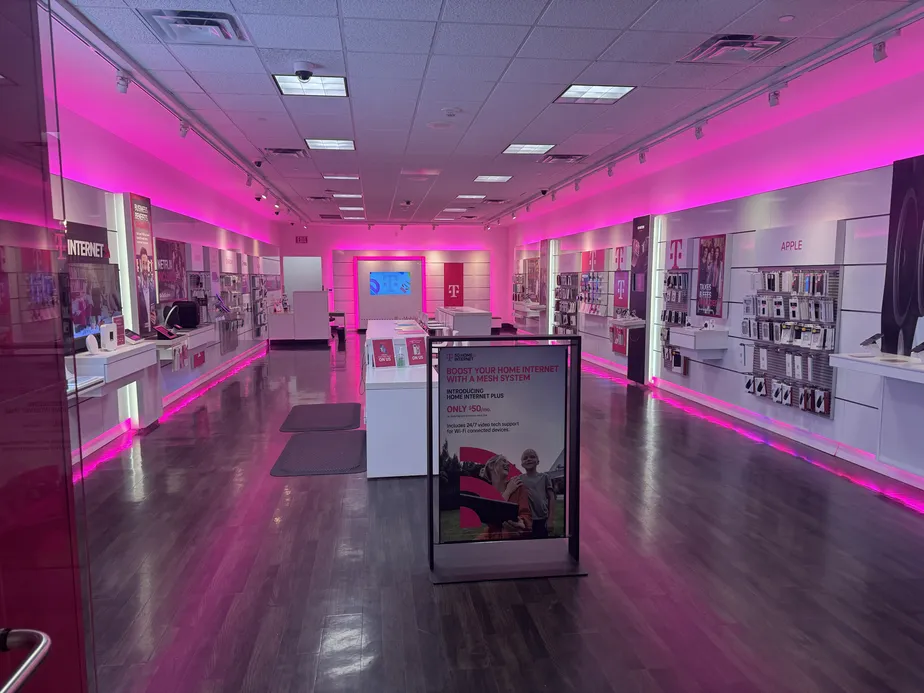  Interior photo of T-Mobile Store at The Shops At Mission Viejo, Mission Viejo, CA 