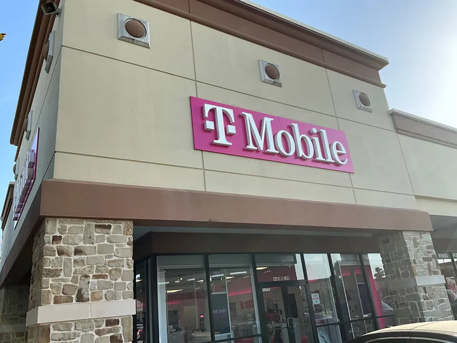 Exterior photo of T-Mobile Store at I-45 & Crosstimbers, Houston, TX