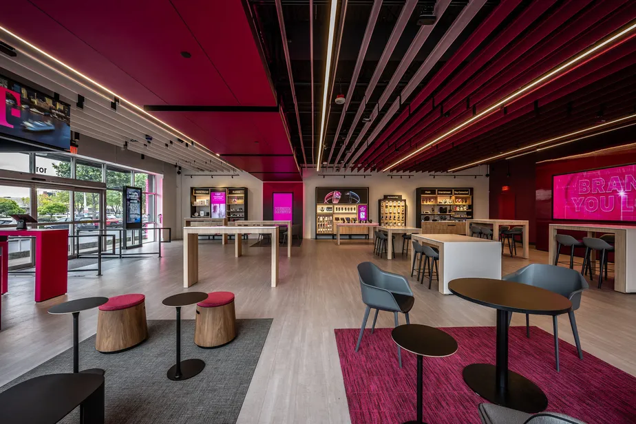  Interior photo of T-Mobile Store at Southcenter Pkwy & Minkler Blvd, Tukwila, WA 