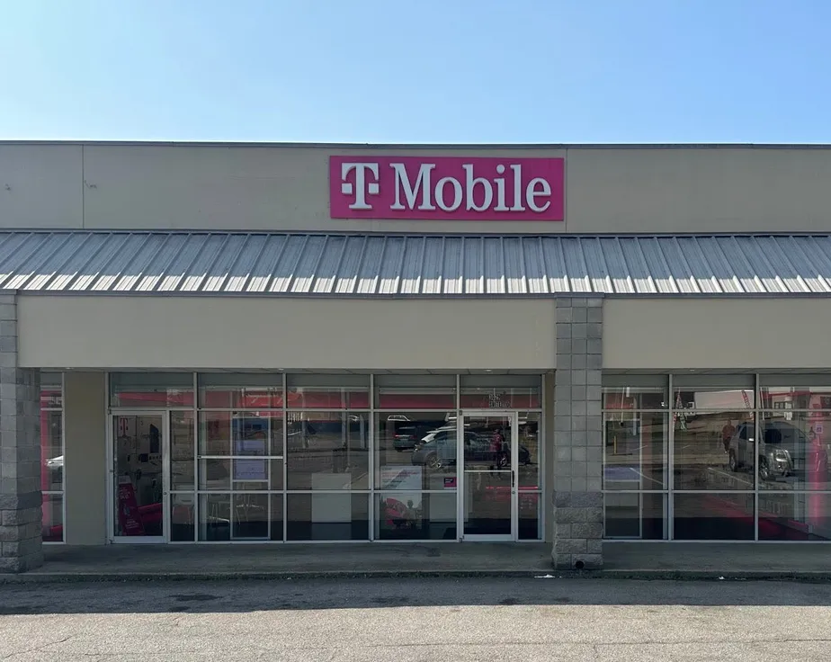  Exterior photo of T-Mobile Store at Allison Bonnett Mem & Brkln, Hueytown, AL 