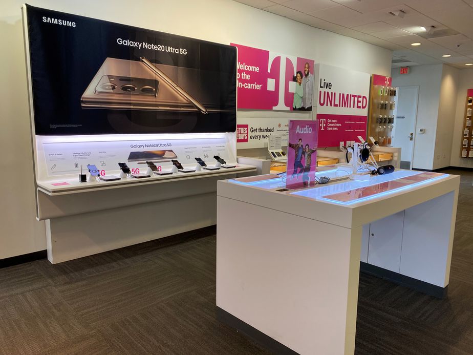 Interior photo of T-Mobile Store at Plaza Del Amo, Torrance, CA