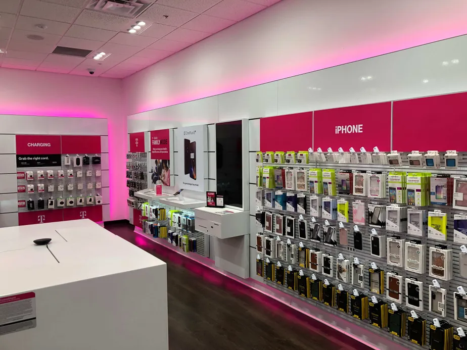  Interior photo of T-Mobile Store at Parkway Plaza 3, El Cajon, CA 