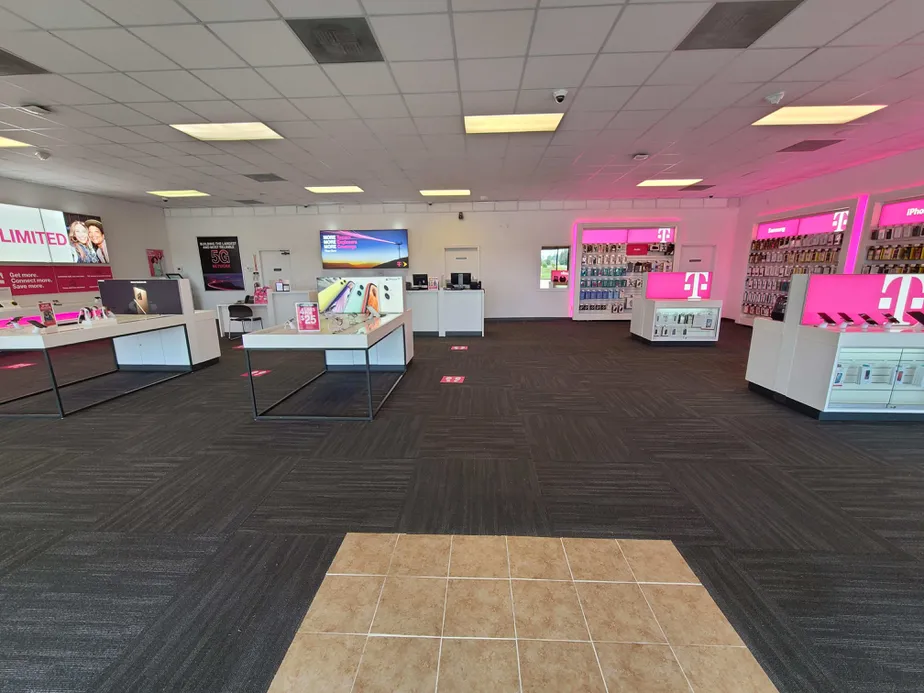 Interior photo of T-Mobile Store at Mall Ln & Sowell Ln, Texarkana, TX
