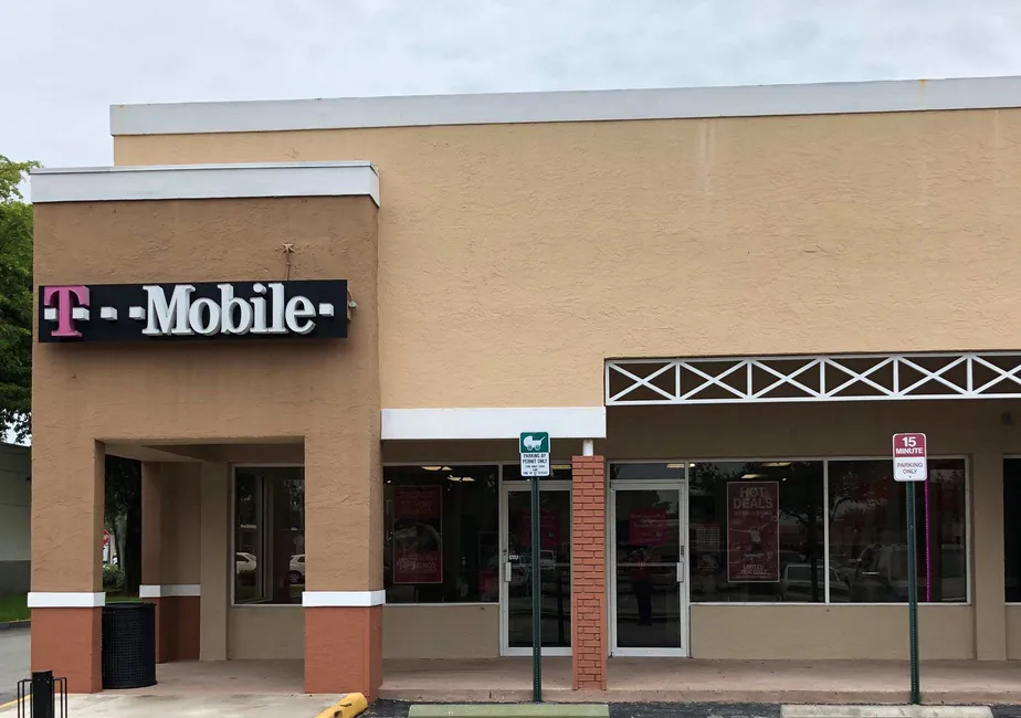 Exterior photo of T-Mobile store at Sw 152nd Street & 137th Ave 2, Miami, FL