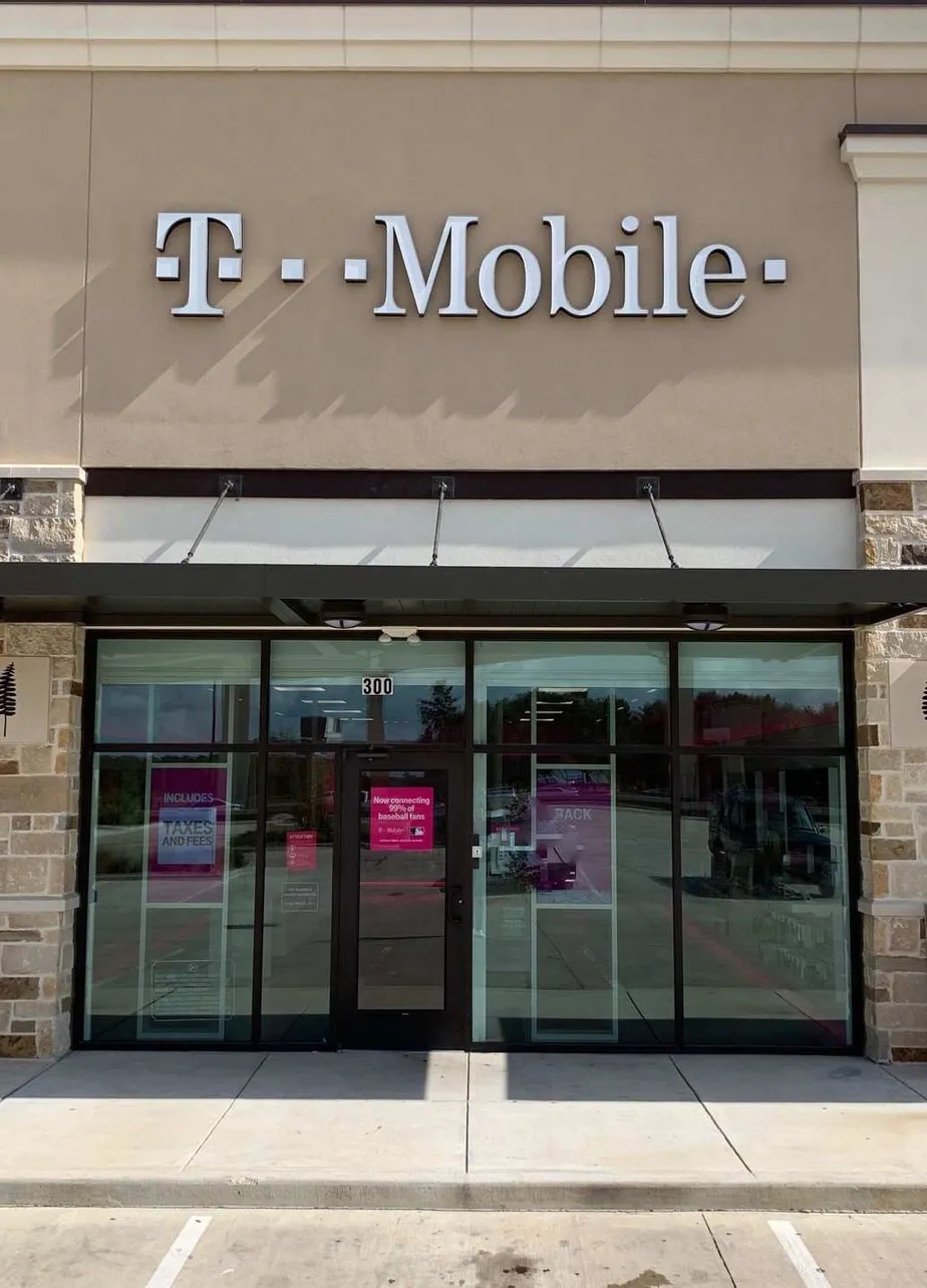 Exterior photo of T-Mobile store at Hwy 59 & Grand Parkway, New Caney, TX