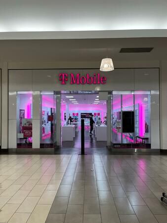 Exterior photo of T-Mobile Store at Countryside Mall, Clearwater, FL