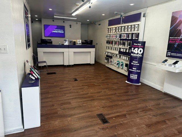 Metro by T-Mobile 1414 Point Breeze Ave - 1414 Point Breeze Ave