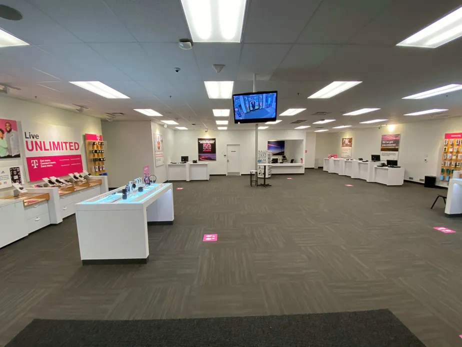  Interior photo of T-Mobile Store at Haun Rd & Newport Rd, Menifee, CA 