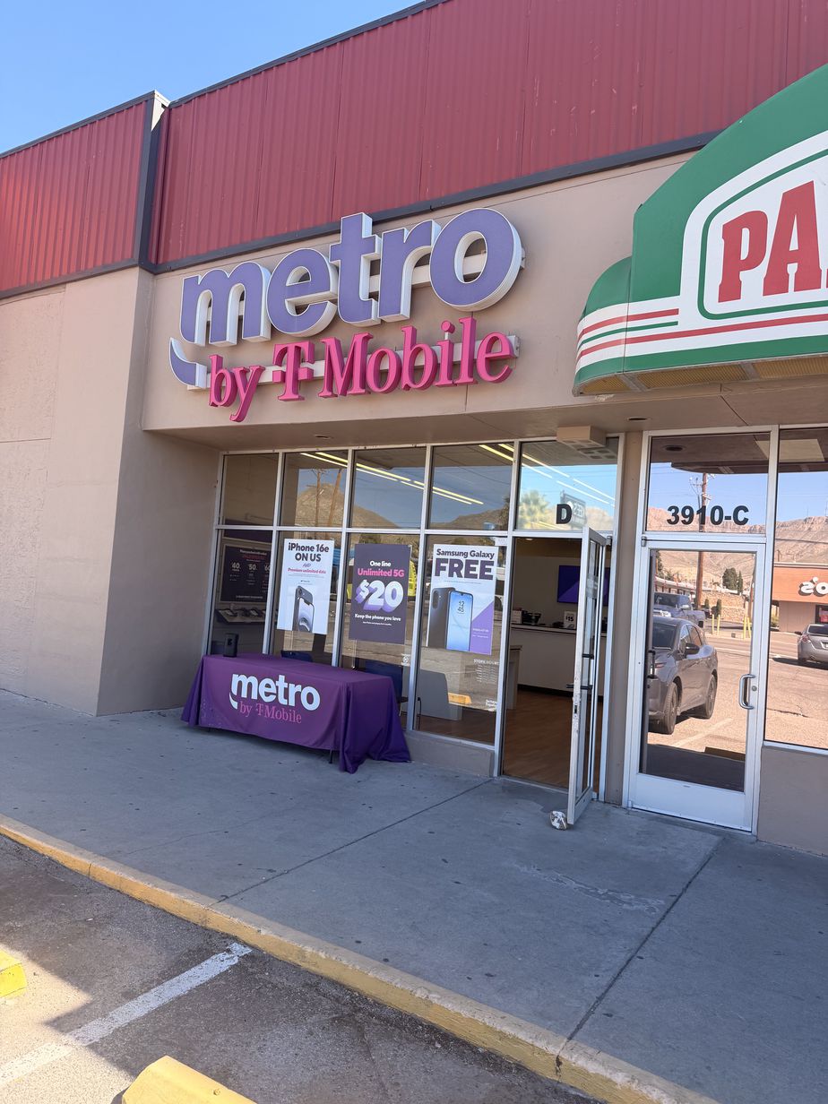 Metro by T-Mobile 3910 Dyer St - 3910 Dyer St 