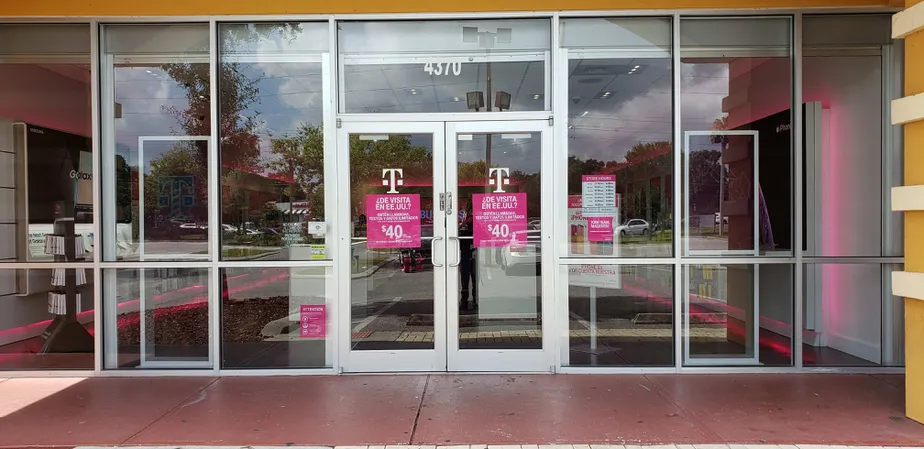 Exterior photo of T-Mobile store at Us Hwy 192 & East Bass Rd, Kissimmee, FL