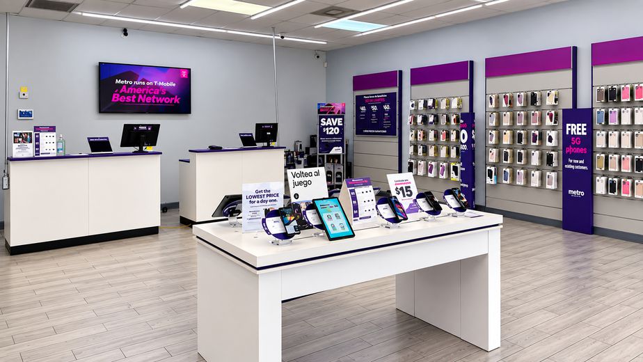 Metro by T-Mobile 3809 Shaver St - 3809 Shaver St