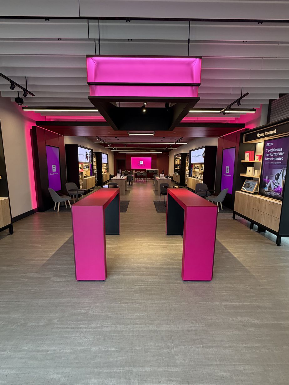 T-Mobile Hadley Center - 4910 Hadley Center Dr 