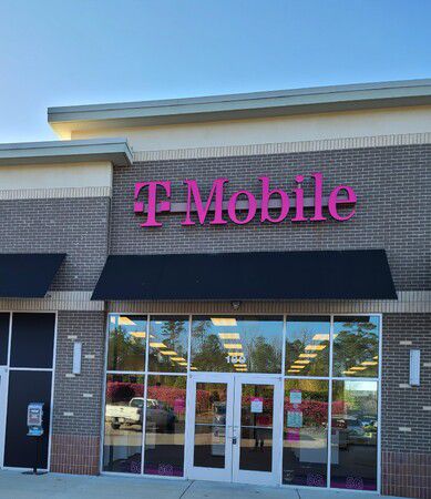 Exterior photo of T-Mobile Store at Grand Hill Pl & Gb Alford Hwy, Holly Springs, NC