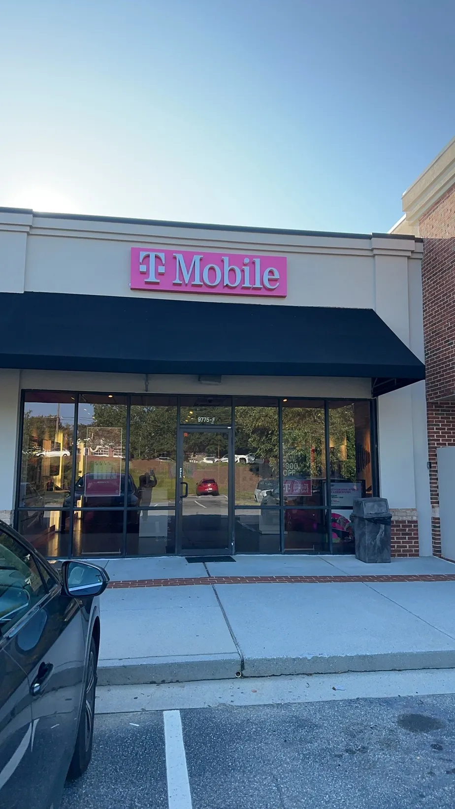  Exterior photo of T-Mobile Store at Medlock Bridge & State Bridge, Johns Creek, GA 