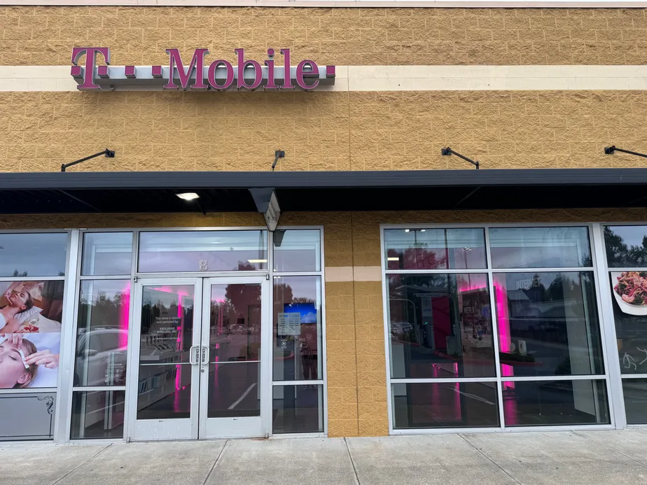  Exterior photo of T-Mobile Store at NE 238th & Sandy Blvd, Wood Village, OR 