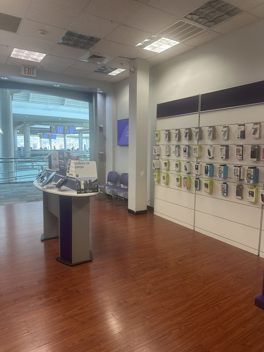 Metro by T-Mobile 250 Granite St - 250 Granite St 