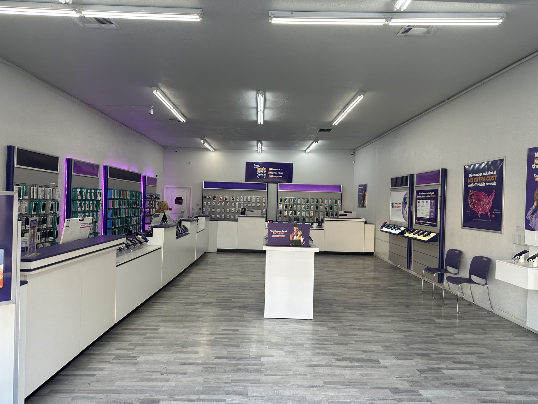 Metro by T-Mobile 748 Admiral Callaghan Ln | Vallejo, CA