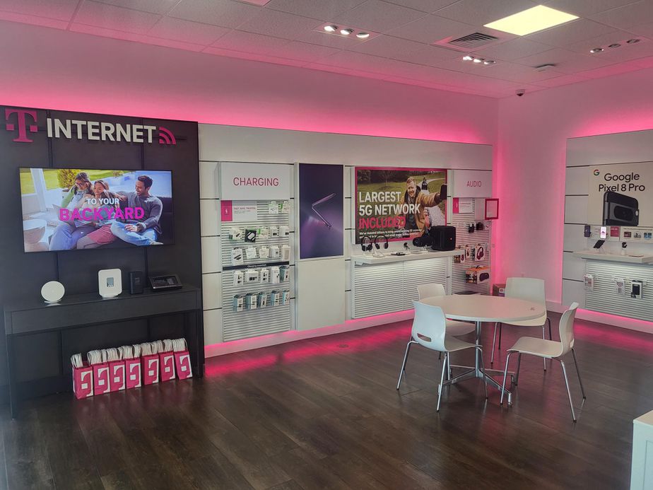Interior photo of T-Mobile Store at E Market St & Memory Ln, York, PA