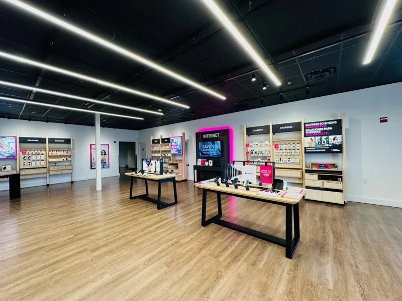  Interior photo of T-Mobile Store at N Mesa St & Remcon Cir, El Paso, TX 