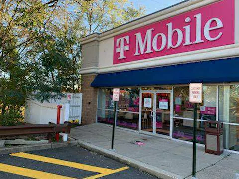 Exterior photo of T-Mobile store at Quality Way & Huber Ave, Iselin, NJ